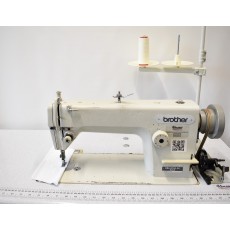 Brother DB2-B755 Lockstitch Straight Stitch Industrial Sewing Machine